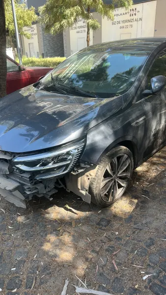 RENAULT MEGAN 4 BENZİNLİ 1.33 TCE HURDA BELGELİ PARÇA İÇİN 