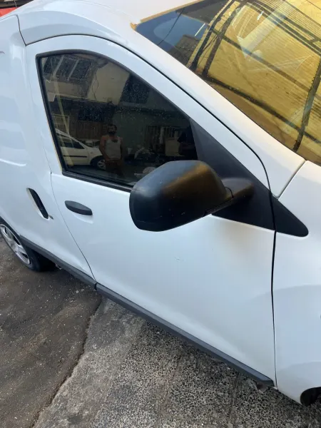 DACİA DAKKER SAĞ ÖN KAPI ORJİNAL HATASIZ